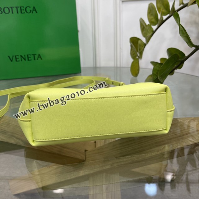Bottega veneta高端女包 98088 寶緹嘉THE TRIANGLE BV專櫃新款海草黃三角形五金手提女包  gxz1135